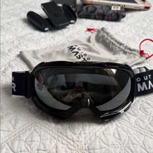 OutdoorMaster Black Ski Goggles